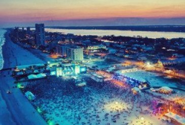Festival Playlist Series:  Hangout Music Festival 2015