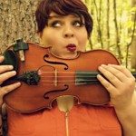 Evie Andrus Introduces Barefoot Sanctuary on New Double-Album ‘Songs For My Father’