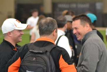 Butch Jones Reshapes Vols Coaching Staff