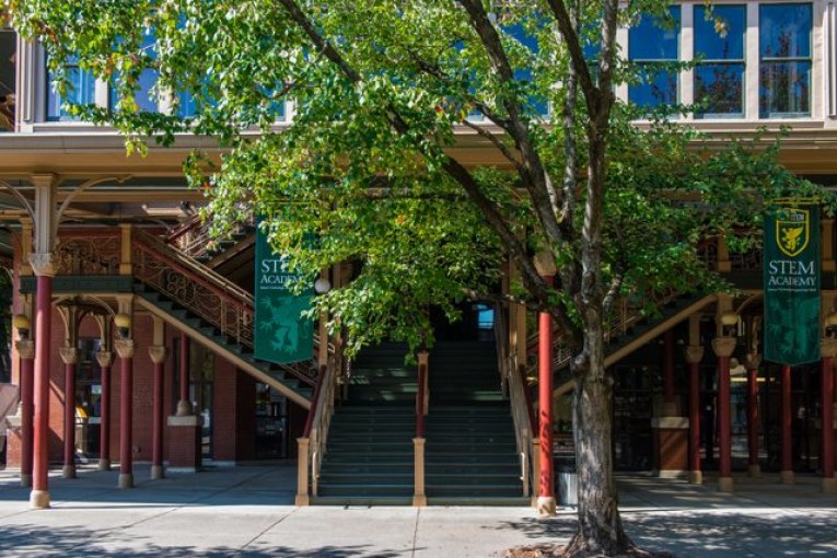 L&N STEM Academy brings scientific methods to all parts of education