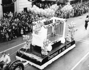 2022 Knoxville Christmas Parade A Knoxville Christmas” By Jack Neely | Blank Newspaper