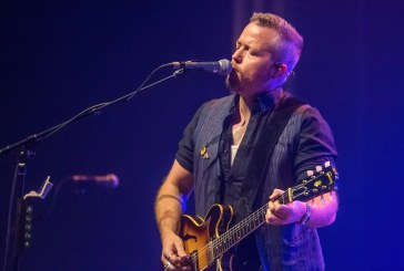 Jason Isbell, Steve Earle rock downtown Knoxville