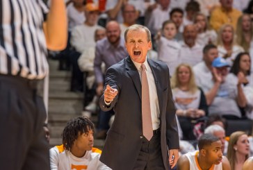 Rick Barnes stays at UT – Vols beat out UCLA for Naismith Coach of the Year