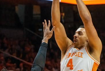 Tennessee falls short in rockfight with Missouri