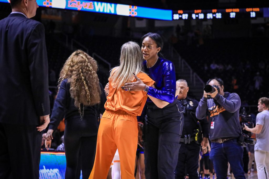 Lady Vol Coach Kellie Harper