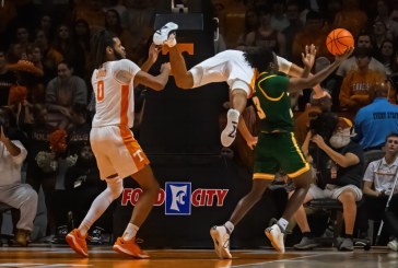 Tennessee rights the ship with 87-66 bricking of Mason, George
