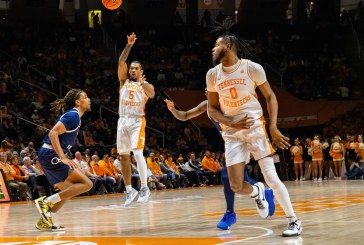 Tennessee passes first SEC test with dominating 90-64 win over Ole Miss