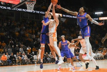 Tennessee continues dominant home play with 85-66 win over Florida