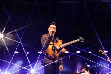 Ideal weather, ebullient spirits mark a frenzied Friday of Bristol Rhythm and Roots 2024